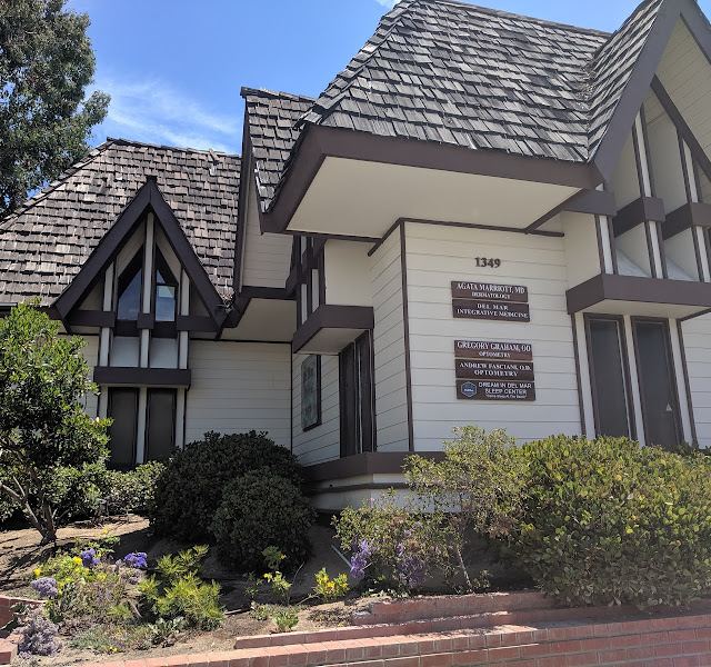 Del Mar Optometric photo