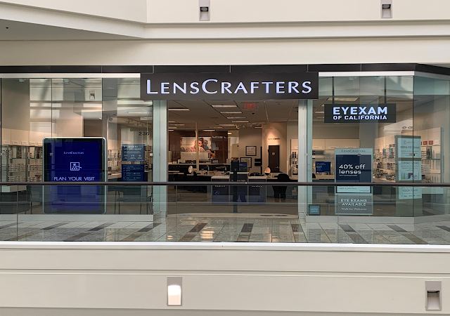 LensCrafters photo