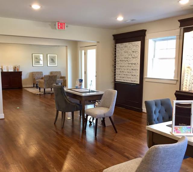 Eastern Eye Associates Optometrists photo