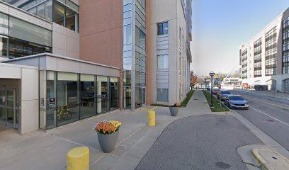Kellogg Eye Center: Low Malcolm J MD photo