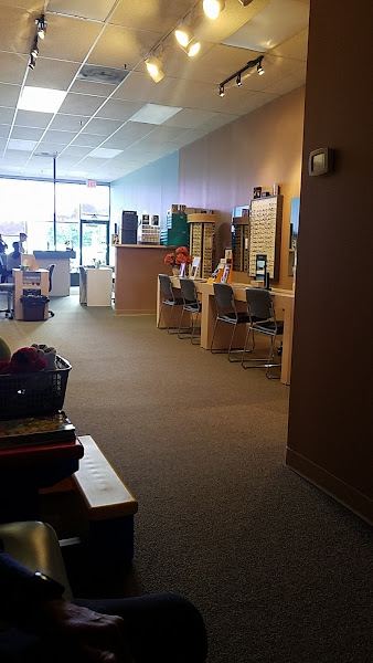 Edison Eye Associates photo