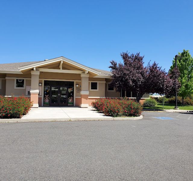 Family Medical Eye Center photo