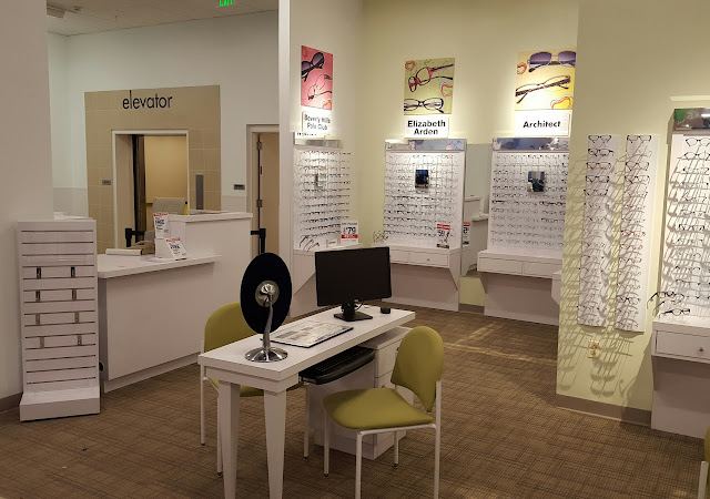 Boscov's Optical photo