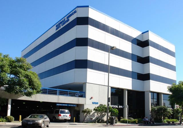 California Eye Center Optometry - Glendale photo