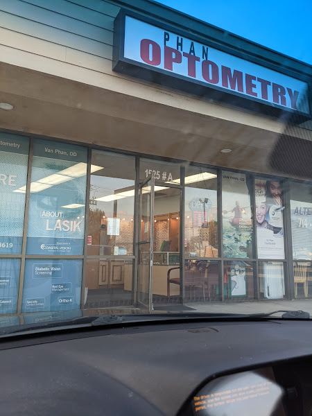Phan Optometry photo