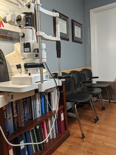 Tsai, Thomas Dr. & Associates - Optometrists photo