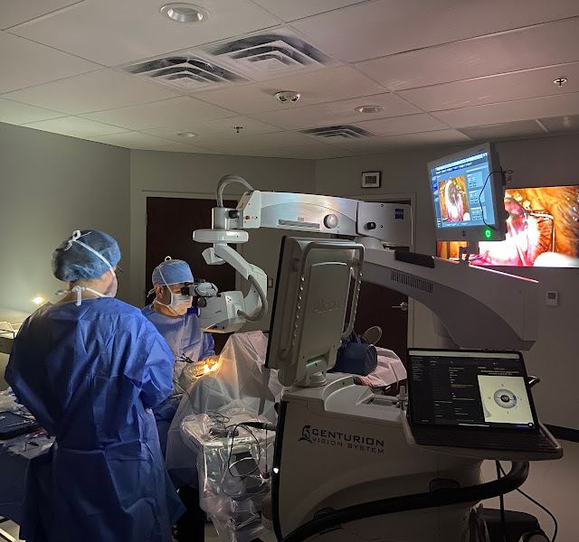 Clear Vision Cataract & LASIK Center photo