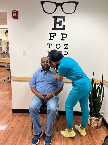 Super Vision Optometry at Hallandale Walmart Vision Center photo