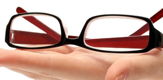 Cheaper Peepers photo