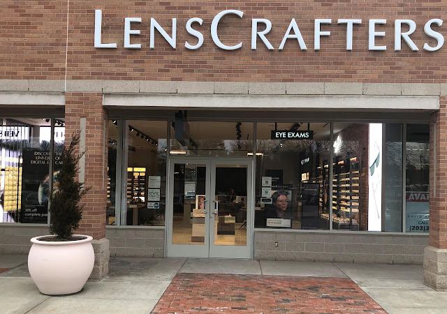 LensCrafters photo