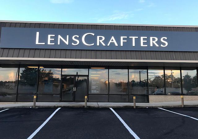 LensCrafters photo