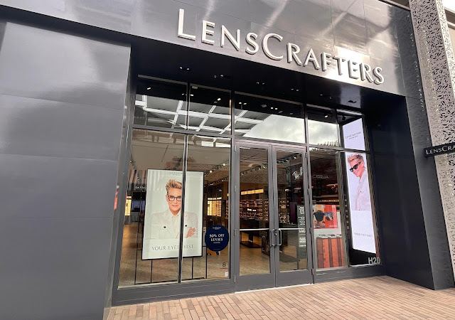LensCrafters photo
