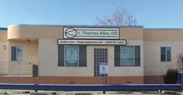Peninsula Family Optometric Group photo