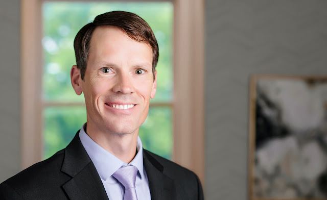 David J Weis, O.D. photo