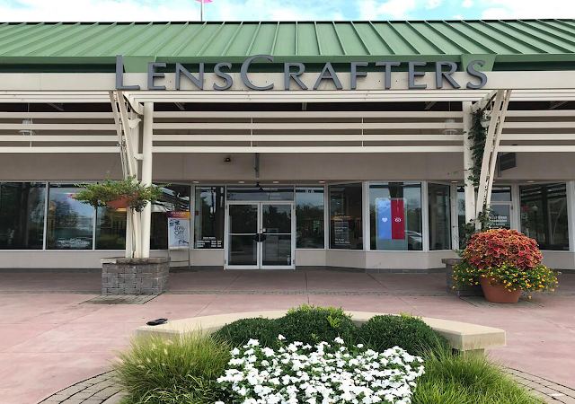 LensCrafters photo