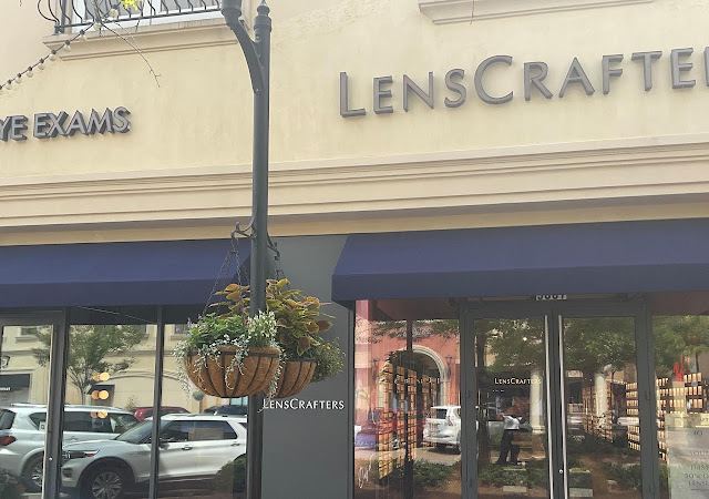 LensCrafters photo