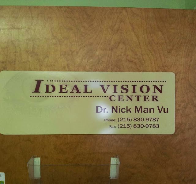eye doctor photo