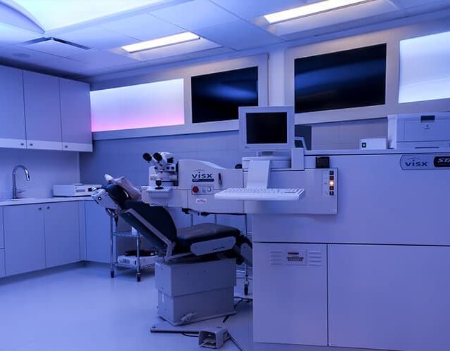 Dr. Jeffrey Rautio photo