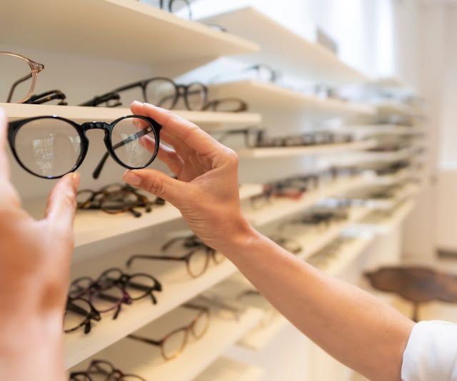 Arlington Eye Center & Eyeglass Gallery photo