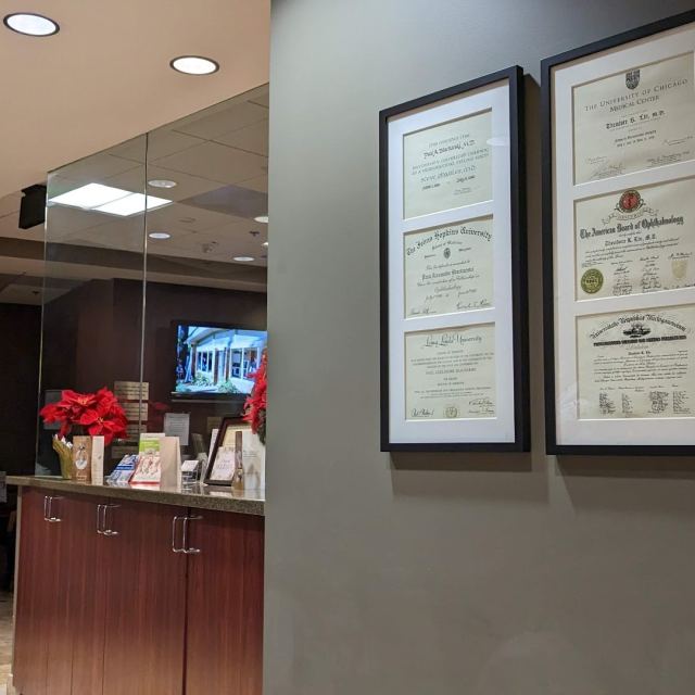 Dr. John H. Lee, MD photo