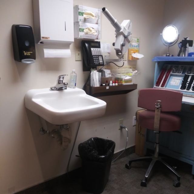 Dr. Michael C. Lynch, MD photo