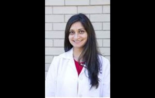 Dr. Reena Gupta photo