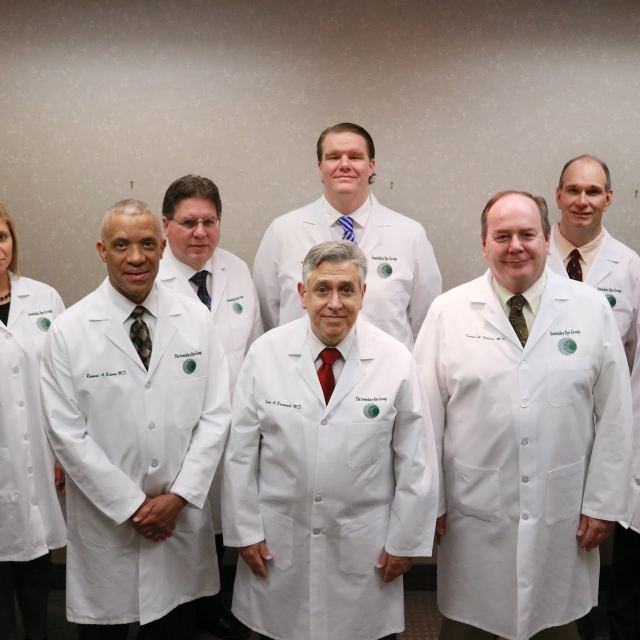 Dr. Thomas W. Uihlein, MD photo