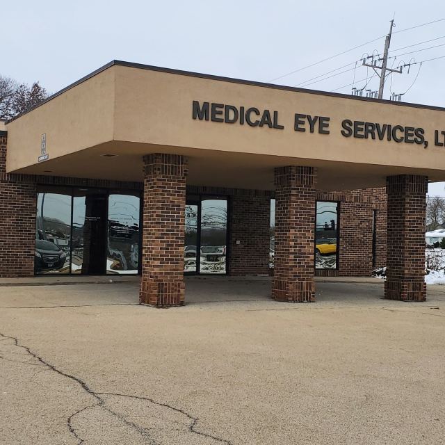 Eye Care Center of Lake County: Reinglass, Steven D MD photo