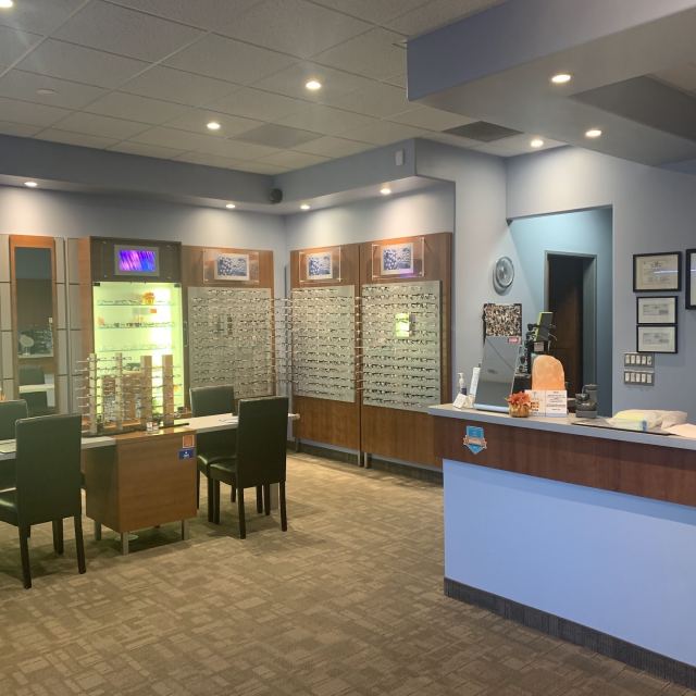 SUMMIT OPTOMETRIC EYE CARE photo