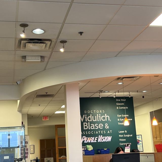 Winston Plaza photo