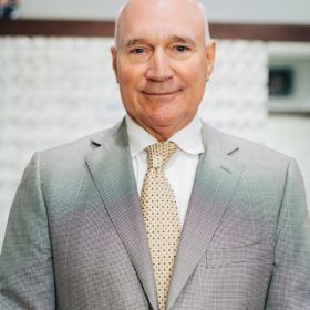 Clifford Hendricks photo