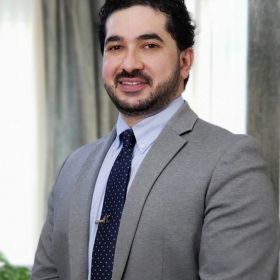 Van Kochkarian photo