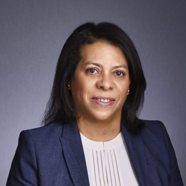 Evelyn Perez photo